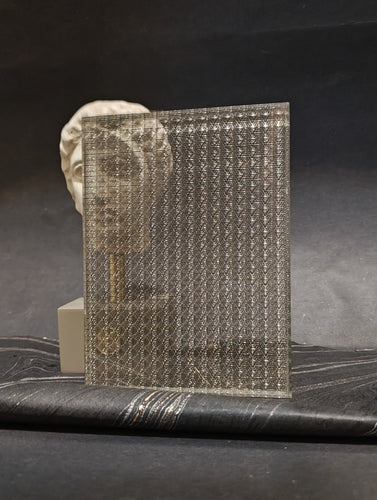 IWEB Metal Mesh Laminated Glass